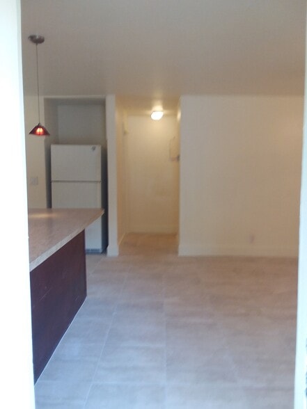 now you walk inside - 12126 Gibbs Rd