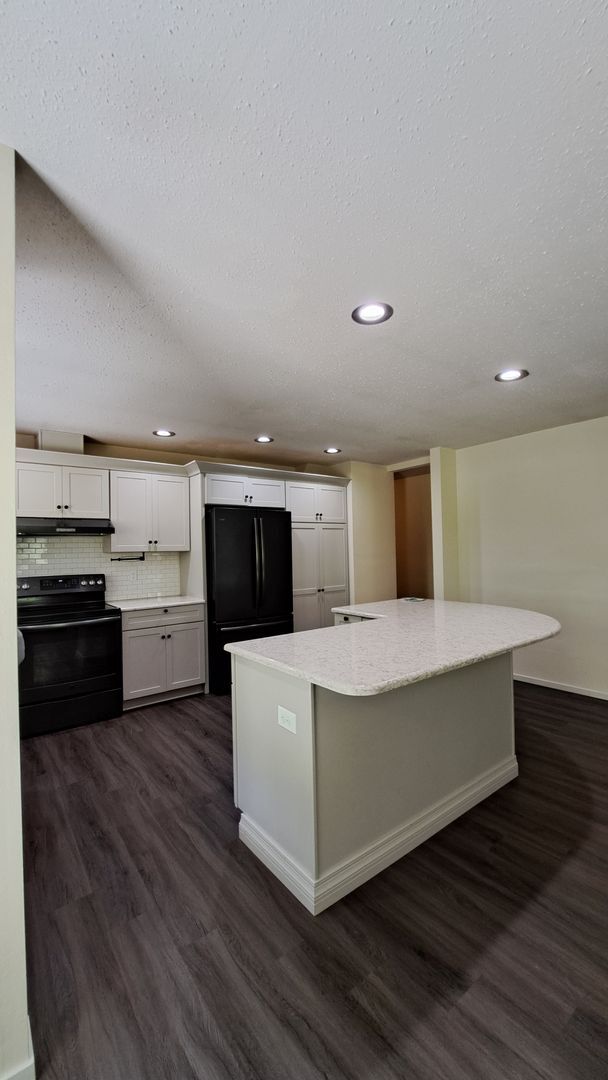Building Photo - 3 Bedroom 2 Bath Home in Seabeck