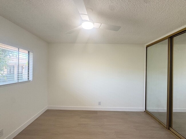 Building Photo - 11820 Chandler Blvd