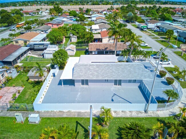 Building Photo - 11631 SW 179th Terrace