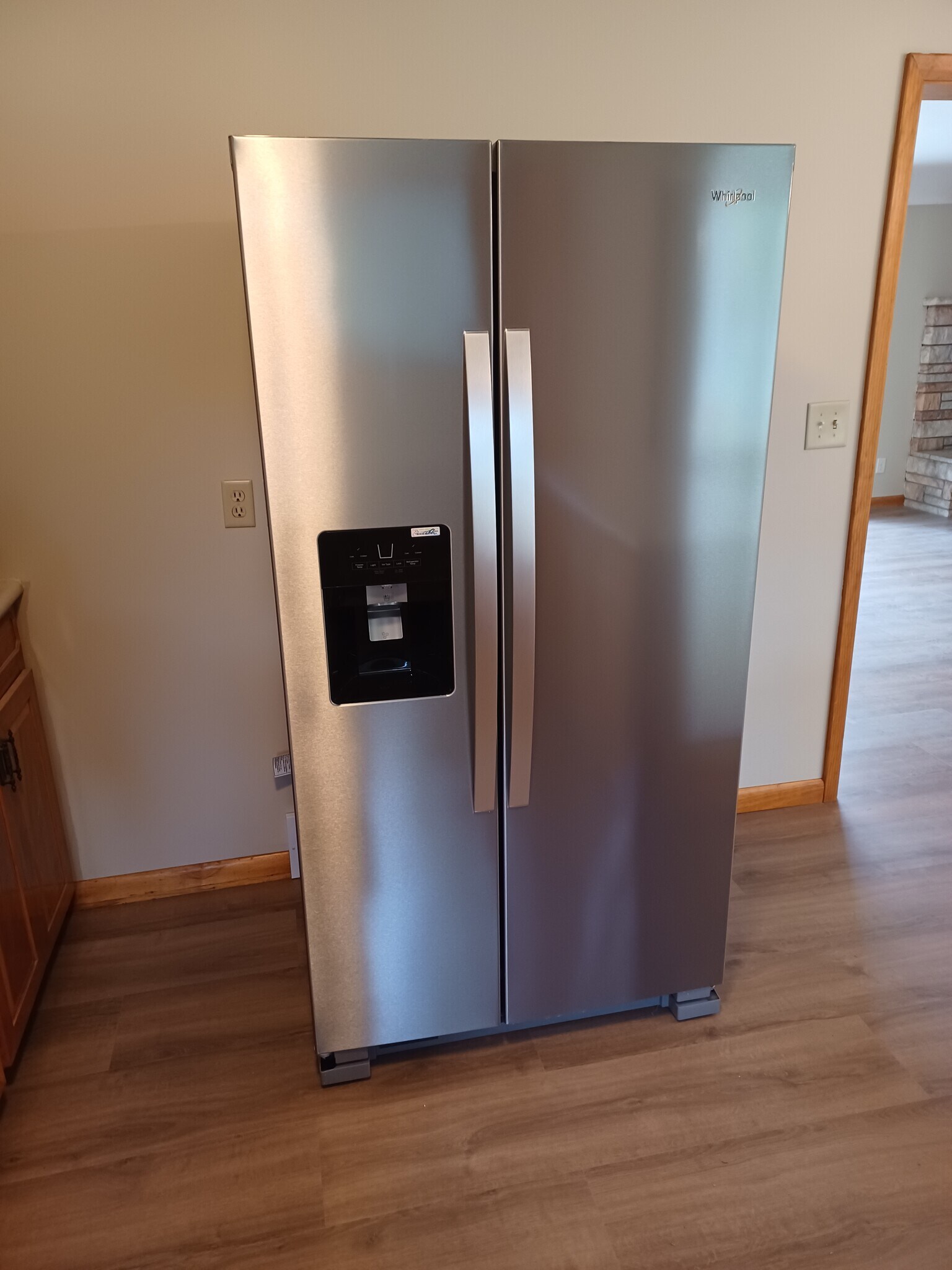 New Whirlpool Side by Side! - 79 Woodhill Rd