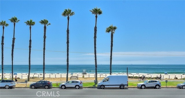 Building Photo - 1400 Pacific Coast Hwy