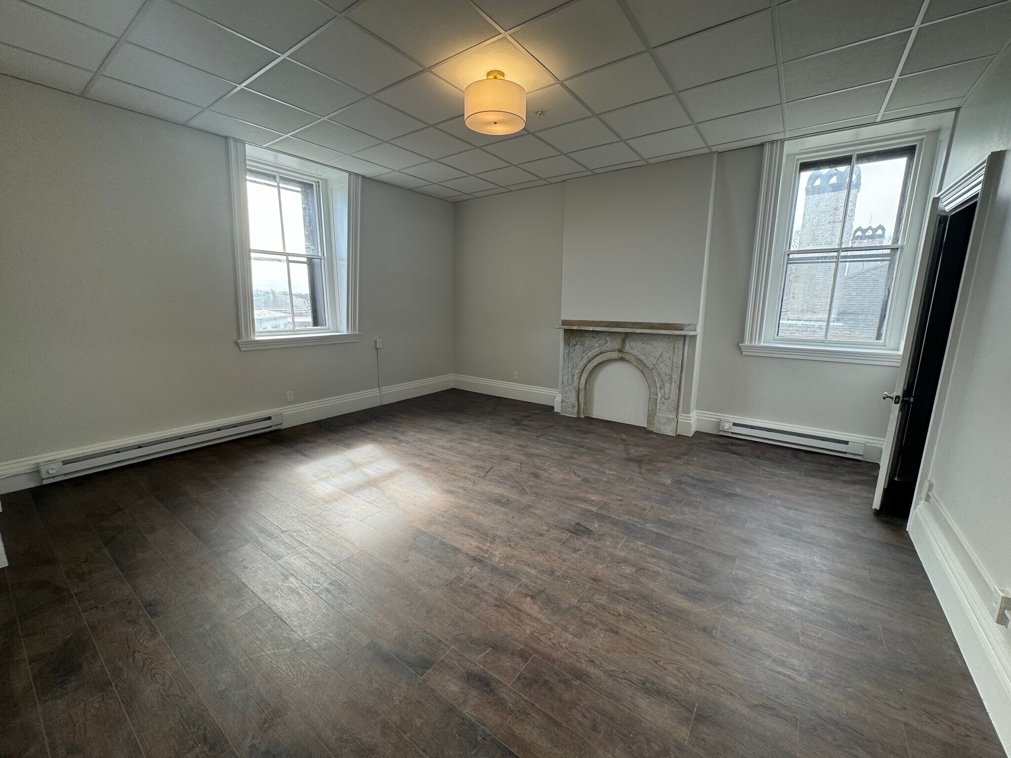 Building Photo - 134 Middle St