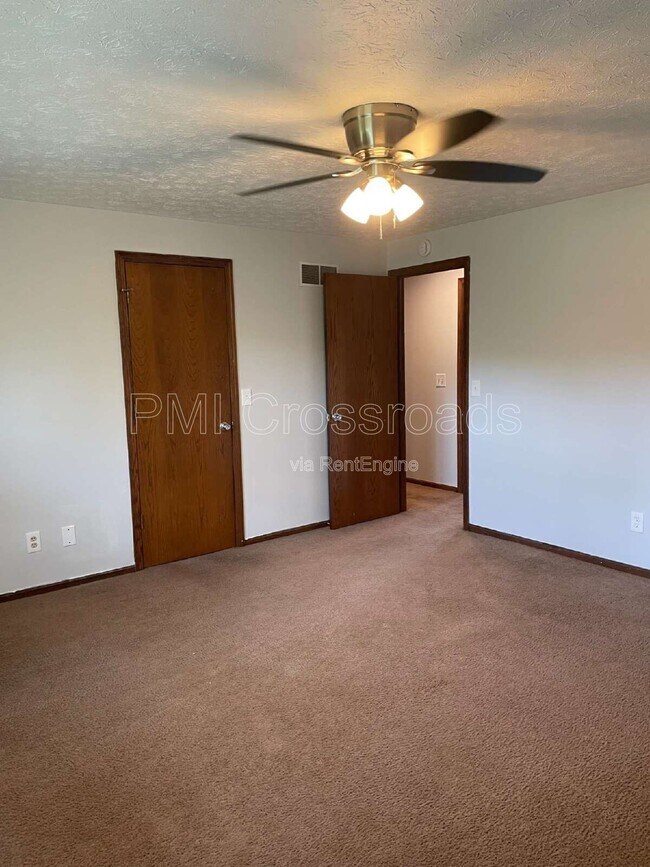 Building Photo - 7594 Peachmont Ave NW