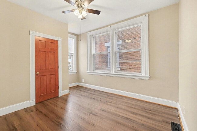 Building Photo - 222 Sterrett Ave