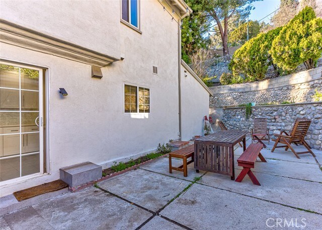 Building Photo - 4225 Dundee Dr