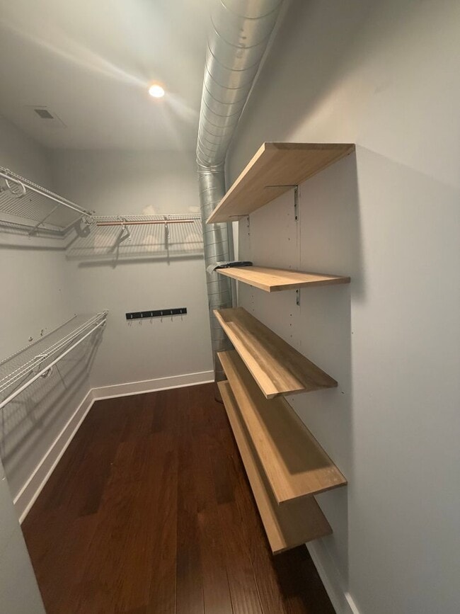 Building Photo - Lawrenceville 3 Bed, 2.5 Bath House with Parking for Lease July 1!