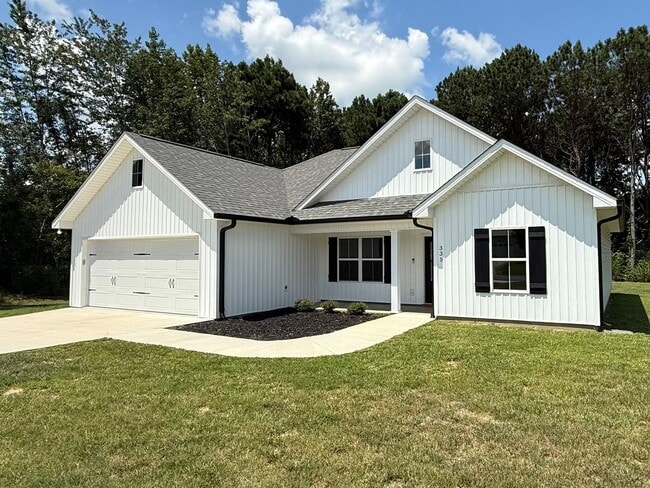 Building Photo - 335 Maple Cir