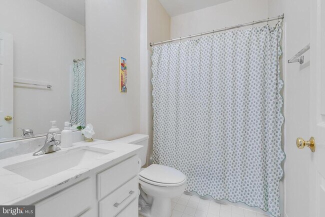 Building Photo - 11426 Summer House Ct