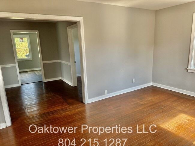 Building Photo - 3204 Williamsburg Rd