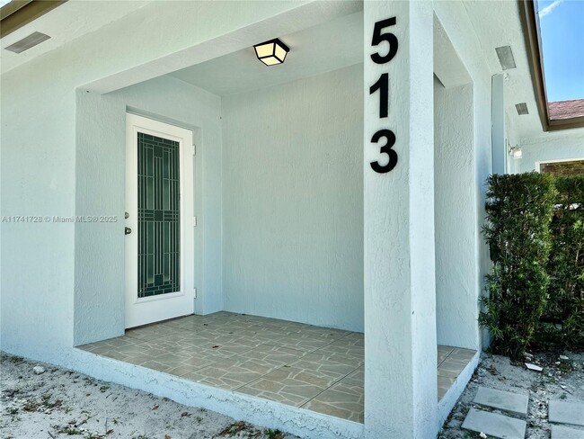 Building Photo - 513 NW 77th St