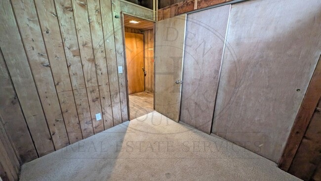 Building Photo - 2 bedroom 2 bath single level home
