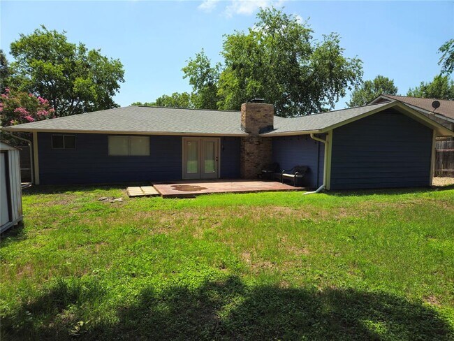 Building Photo - 1515 Desert Quail Ln
