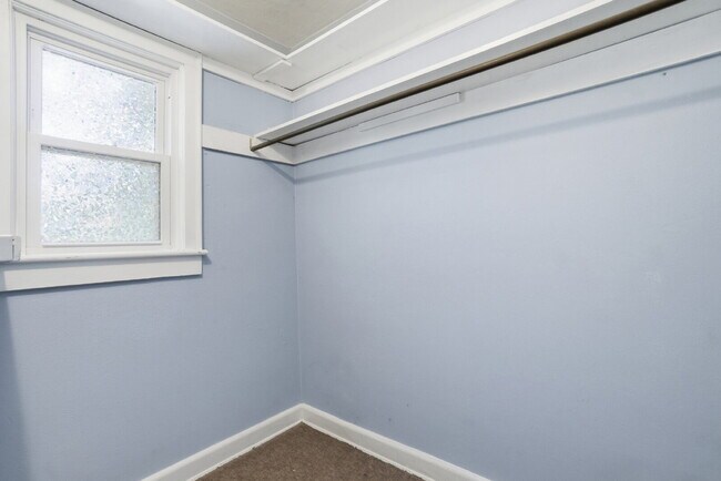 Building Photo - 4BR / 2BA House Near ODU