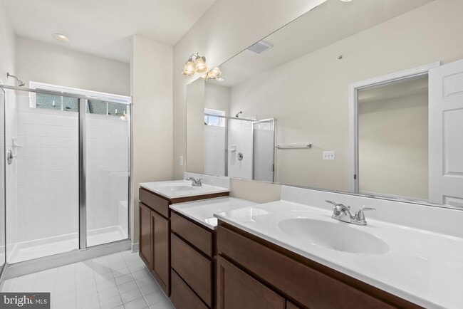 Building Photo - 3030 Mia Ln