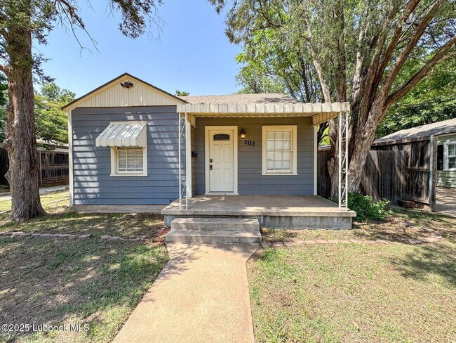 Building Photo - 3112 22nd St