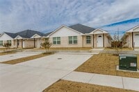 Building Photo - 1010 Biloxi Dr