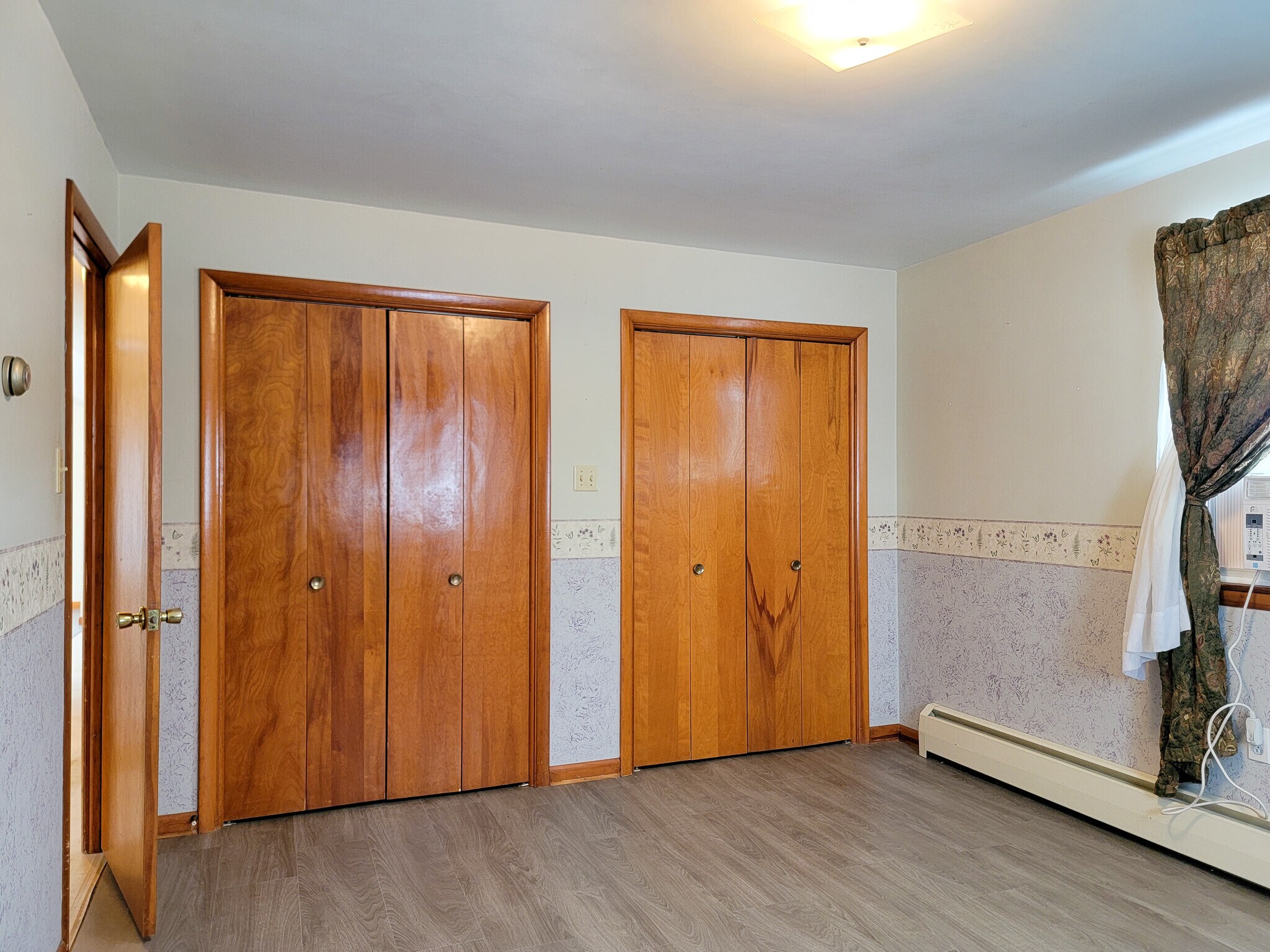 Building Photo - 745 PA-897