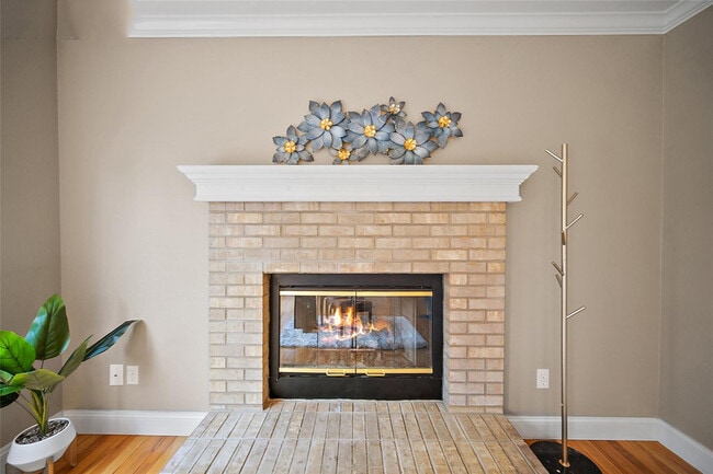 Building Photo - 1169 Beacon Hill Way