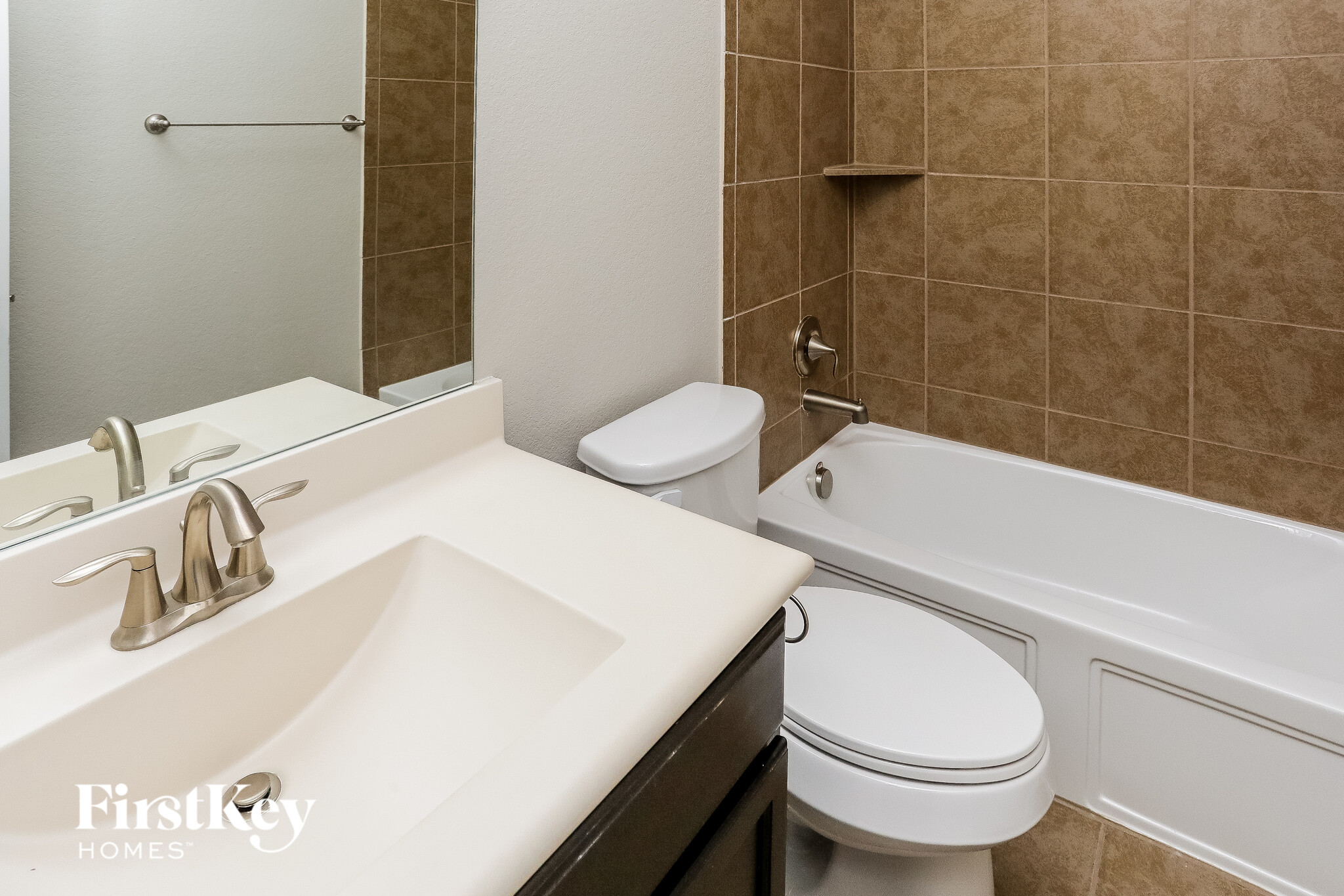 Building Photo - 150 Cameron Dr