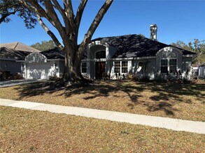 Building Photo - 8045 Landgrove Ct