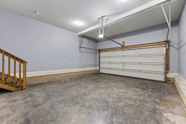 Building Photo - 3710 Windhaven Ct