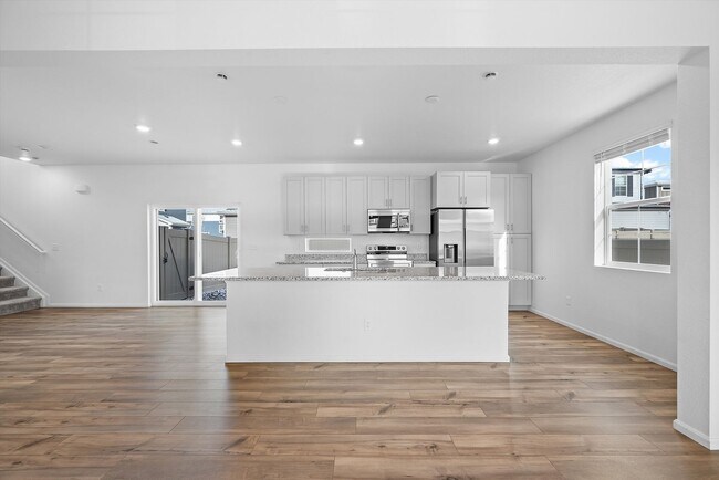 Building Photo - Available for Rent – 4 Bed | 2 Bath | Built 2024 | Green Valley Ranch