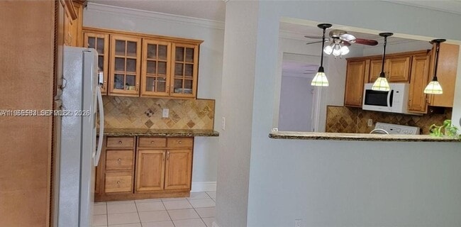 Building Photo - 10835 SW 41st Terrace