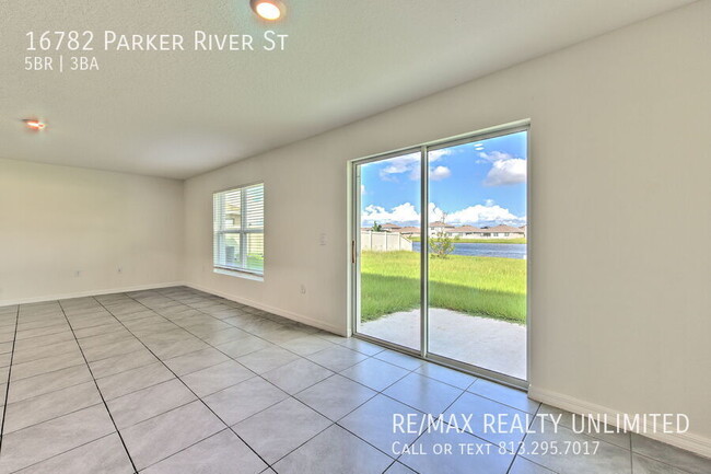 Building Photo - 16782 Parker River St