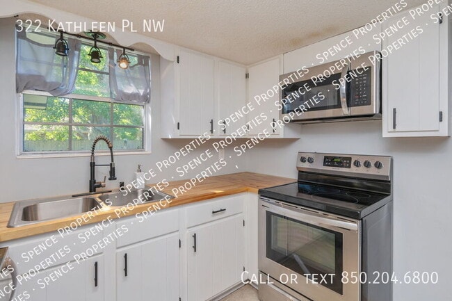 Building Photo - 322 Kathleen Pl NW