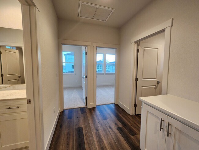 Building Photo - Brand New Home for Lease in Carson City $1000 off 1st month's rent