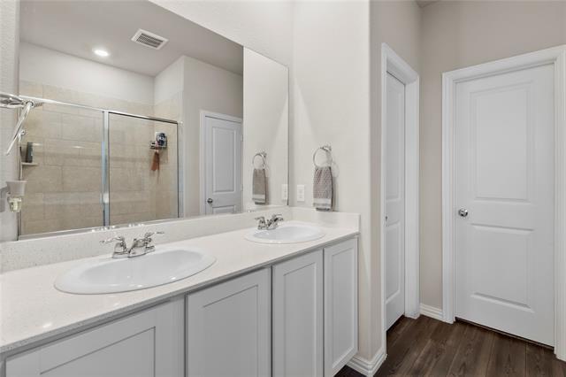 Building Photo - 4949 Parrington Dr