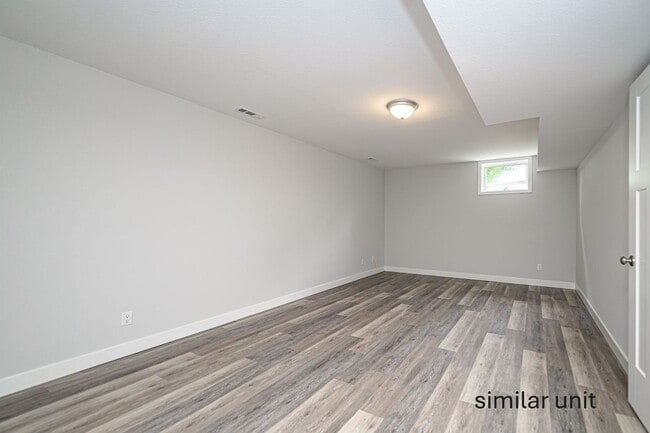 Building Photo - GEORGETOWN Duplex - SW Columbia – 3 Bed, 3...