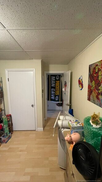 Building Photo - 509 S Main St