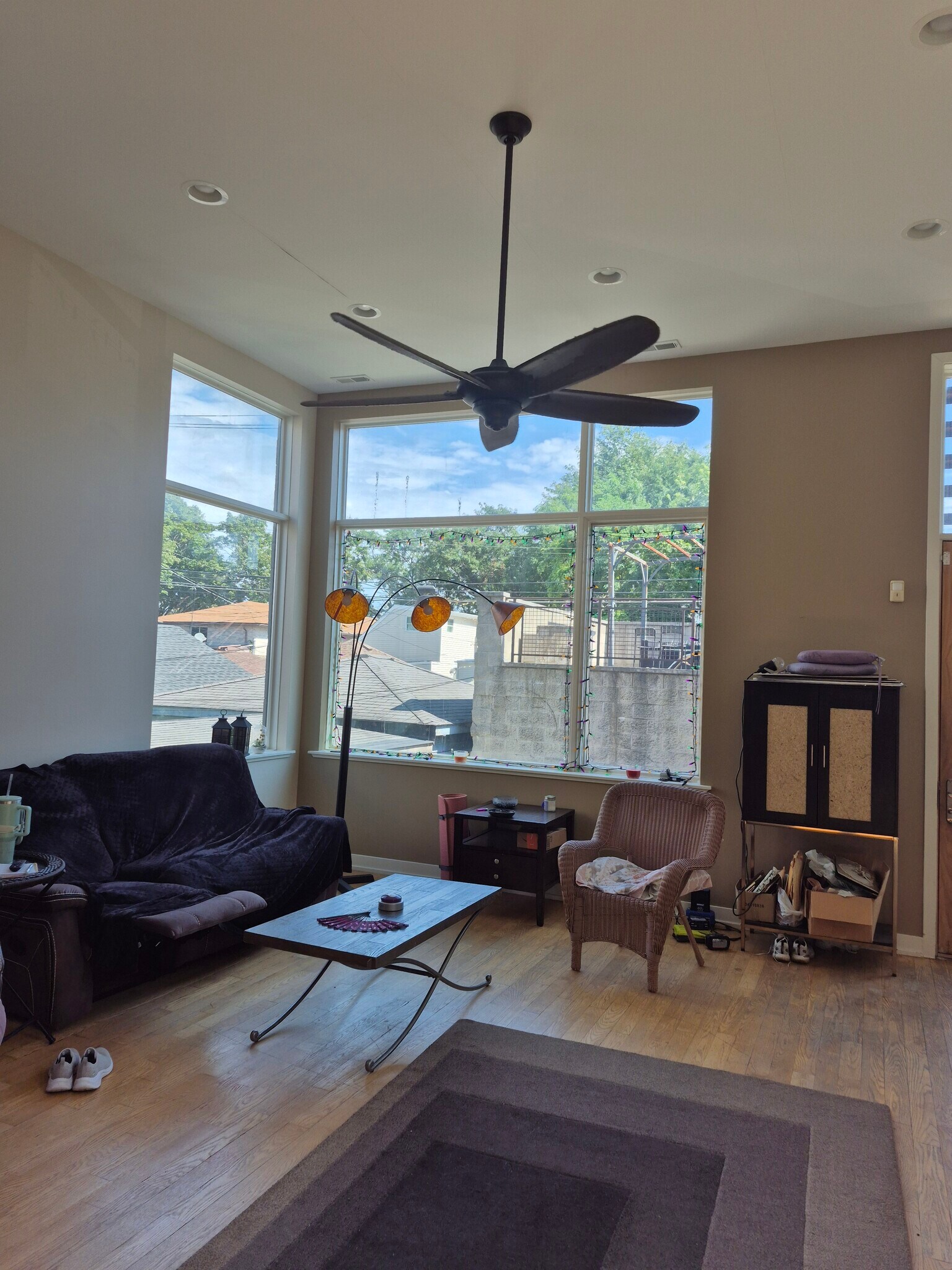 Living room with windows - 3711 S Damen Ave