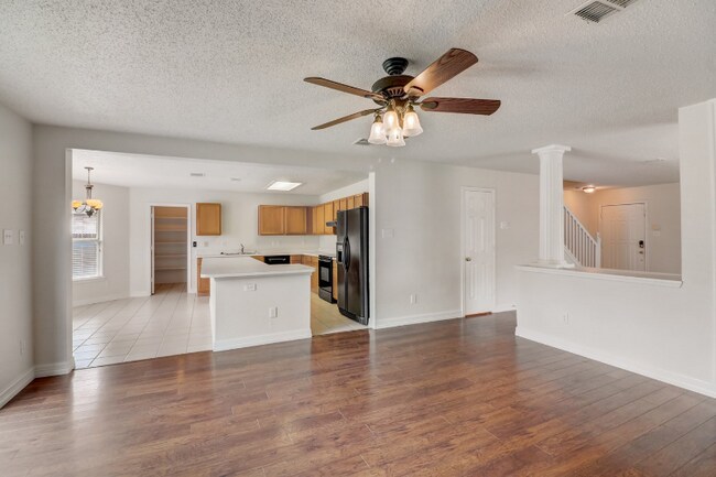 Building Photo - 6410 Birkdale Ln