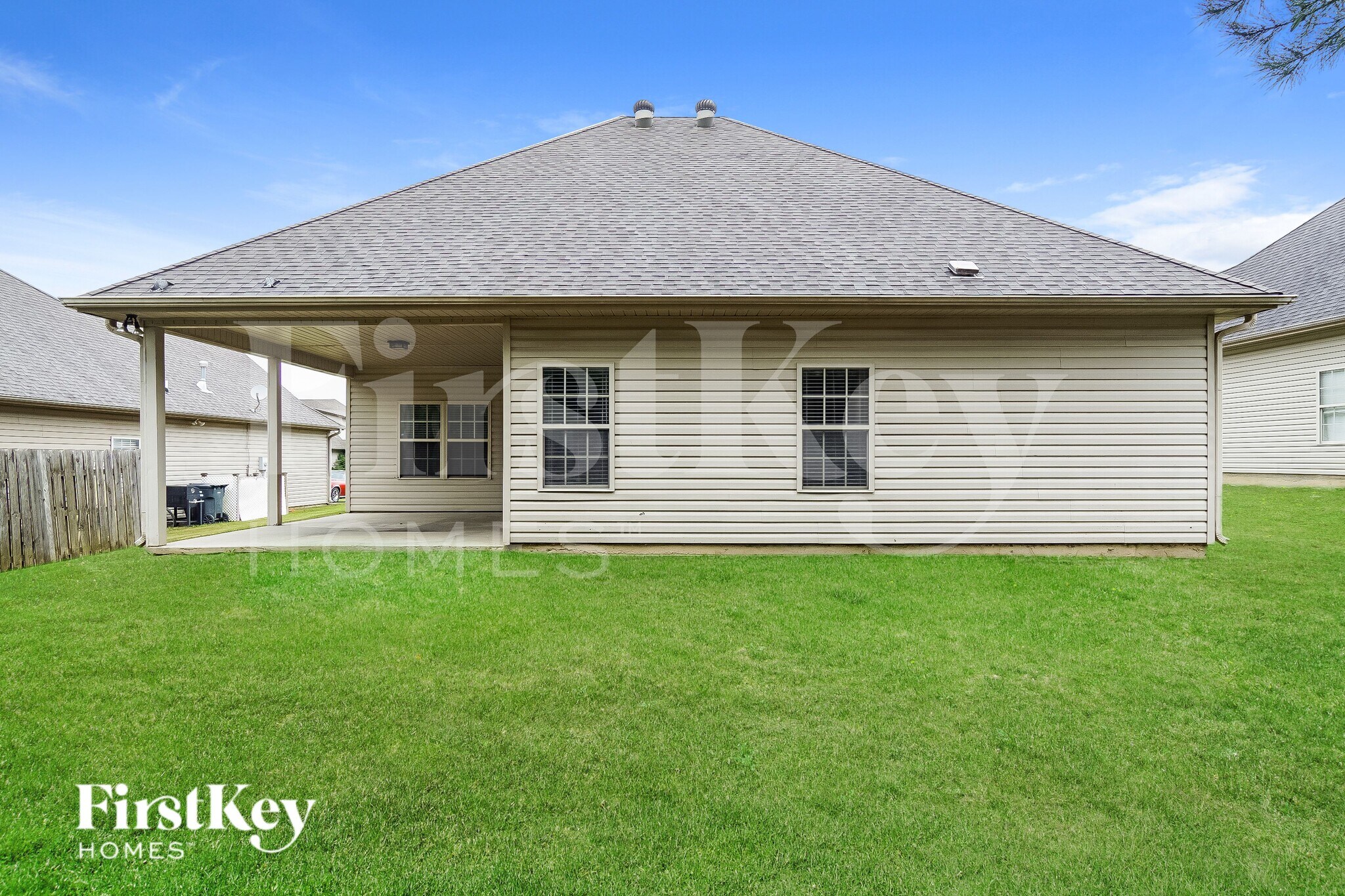 Building Photo - 2057 Highview Way