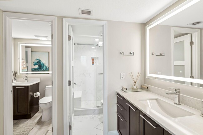 Building Photo - 1900 S Ocean Blvd