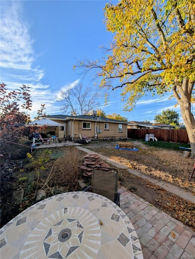 Building Photo - Long Realty & Property Management - 4 Bedr...