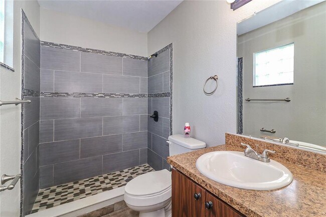 Building Photo - 4835 Toni Ave