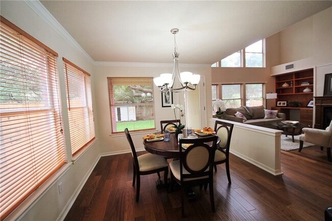 Building Photo - 8508 Forest Heights Ln