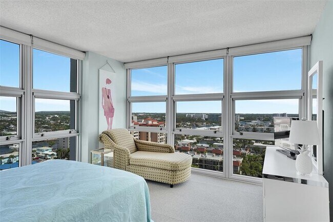 Building Photo - 531 N Ocean Blvd