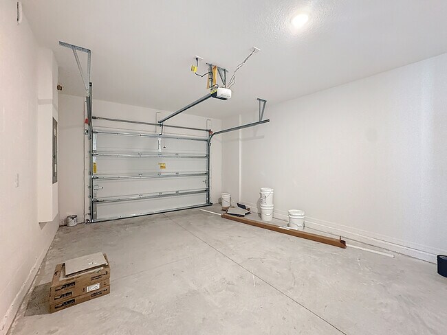 Building Photo - 3741 Academia Ave