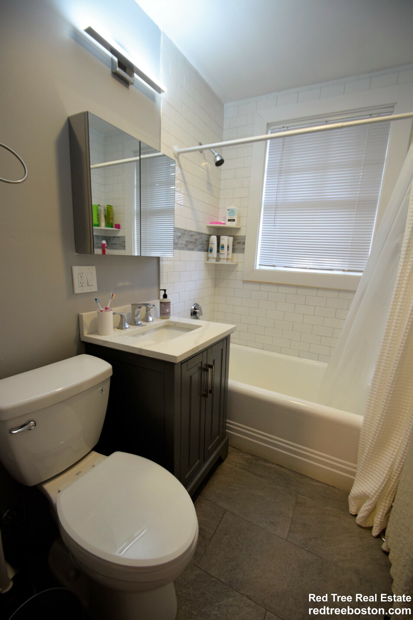 Building Photo - 235 Chestnut Hill Ave