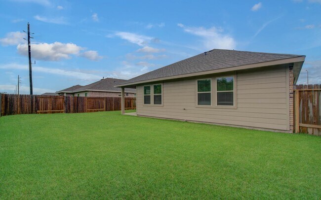 Building Photo - 4603 Bay Vista Dr