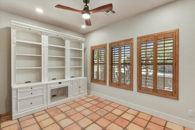 Building Photo - 35128 N 92nd Pl