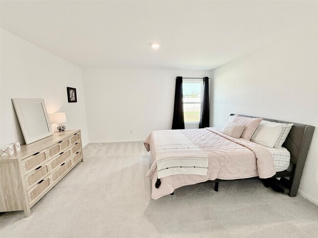 Building Photo - 21307 Bianchi Ct