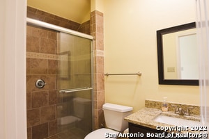 Building Photo - 9 Chapel Hill Cir