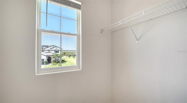 Building Photo - 12728 Lateral Root Dr