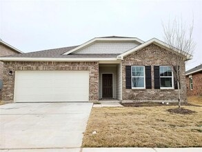 Building Photo - 1308 Fleckman Dr